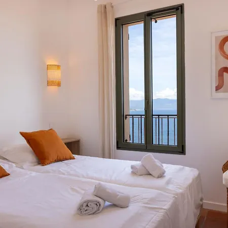 Eole Aparthotel Cargese